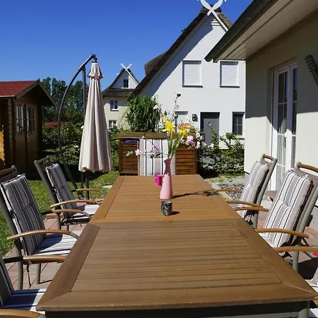 Nachtigall In *