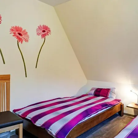 Holiday home Nachtigall In Glowe